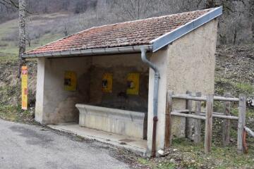 2 vues - Lavoir d'Orvaz (ouvre la visionneuse)