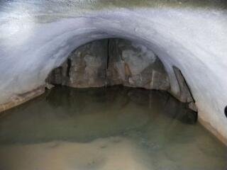 2 vues - Réservoir (ouvre la visionneuse)