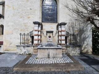 1 vue - Fontaine Chaley (ouvre la visionneuse)