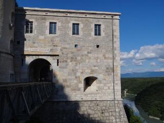 1 vue (ouvre la visionneuse)